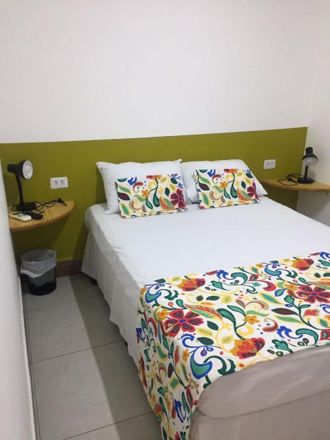 Casinha Aconchegante No Centro De Bonito I Tv, Ar-Condicionado, Bicicletas, Rede, Cozinha E Wi-Fi 20Mb Villa Екстериор снимка